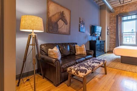 Hip Urban Loft-Small Town Charm-124 Lofts #2 ウェスト・ダンディー エクステリア 写真