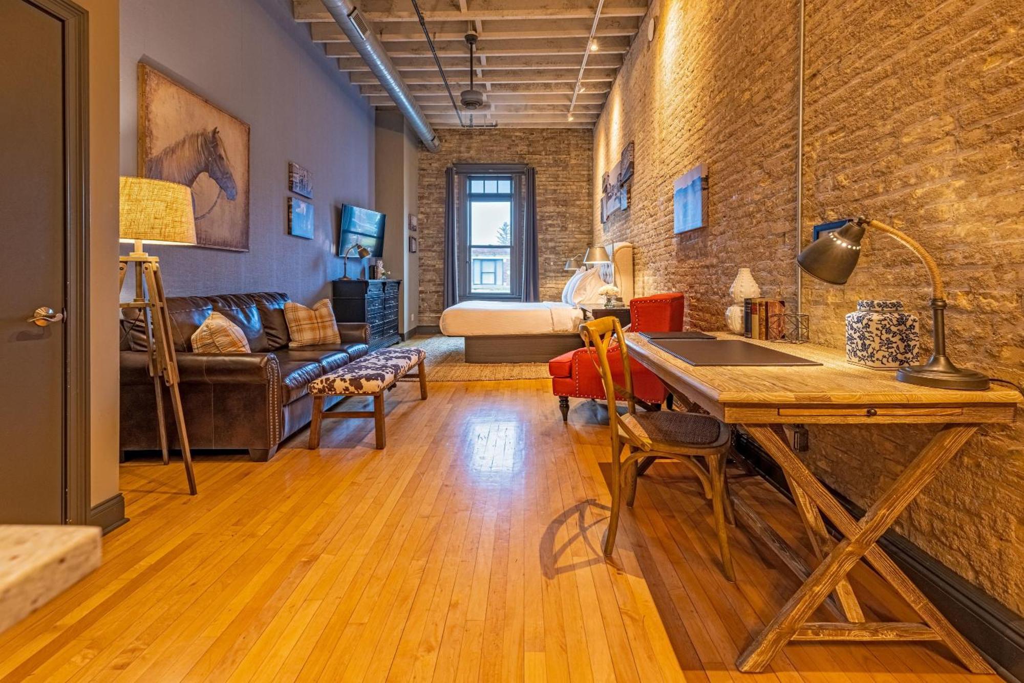 Hip Urban Loft-Small Town Charm-124 Lofts #2 ウェスト・ダンディー エクステリア 写真